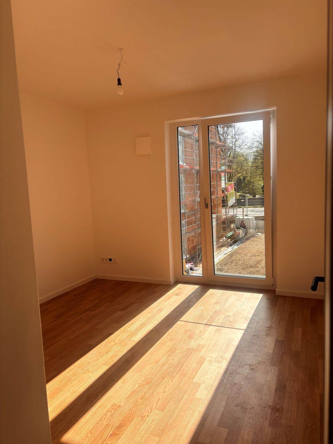 Hochwertige Neubau 3 Zimmerwohnung mit. TG-Stellplatz und Einbauküche zu verkaufen – Ulm – Vorschaubild 7