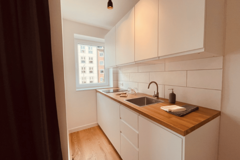 Hochwertig sanierte & möblierte Wohnung mit Balkon - fußläufig in die Innenstadt – Düsseldorf – Vorschaubild 5