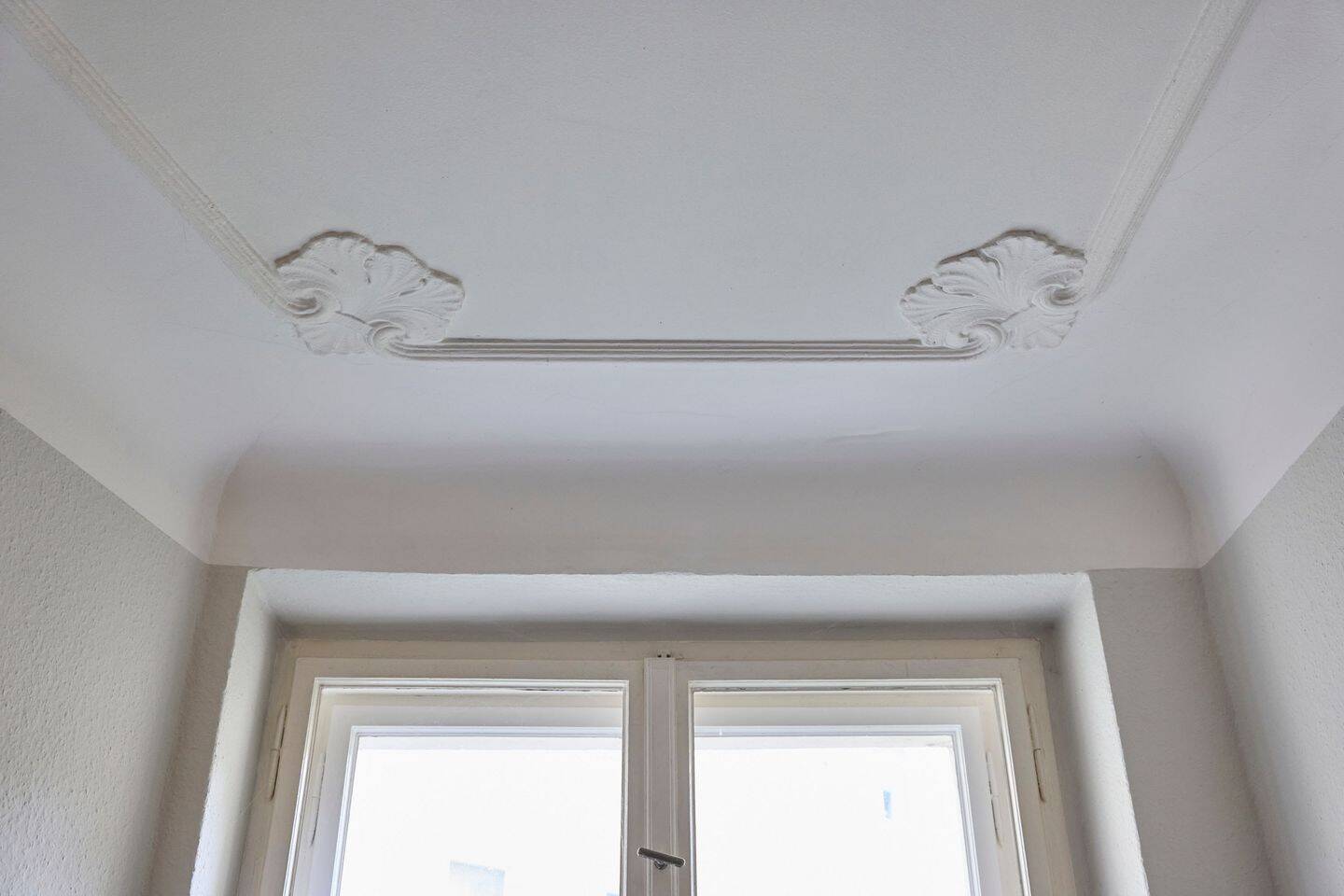 Charmante 2-Zimmer-Altbauwohnung · Jugendstil · Innenhof · Charlottenburg – Berlin – Vorschaubild 6