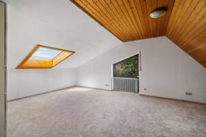 Großzügige Maisonettewohnung mit Fernblick, Balkon und Gartenanteil in Dasing! – 86453 Dasing – Vorschaubild 7