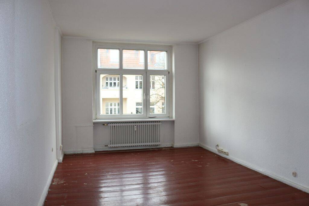 Bezugsfrei! 2-Zimmer-Wohnung mit Südost-Balkon im Altbau unweit des Teltow-Kanals – Berlin – Vorschaubild 2