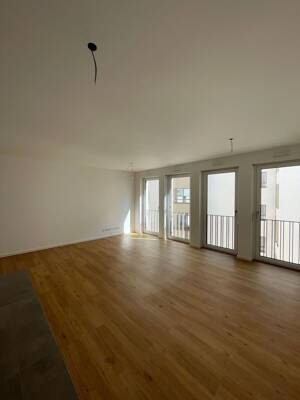 Helle 1,5-Zimmer-Wohnung im 4. Stock in Frankfurt am Main – 60329 Frankfurt am Main – Vorschaubild 6