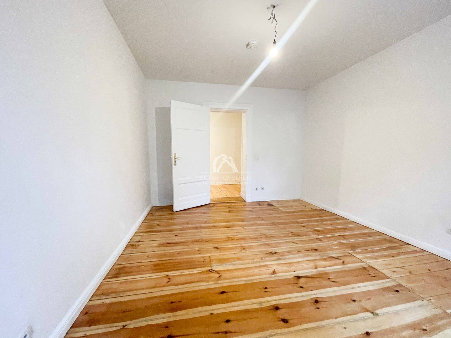 WOHNEN IM BERGMANNKIEZ | 2-ZIMMERWOHNUNG IM ERDGESCHOSS | PROVISIONSFREI – Berlin – Vorschaubild 3