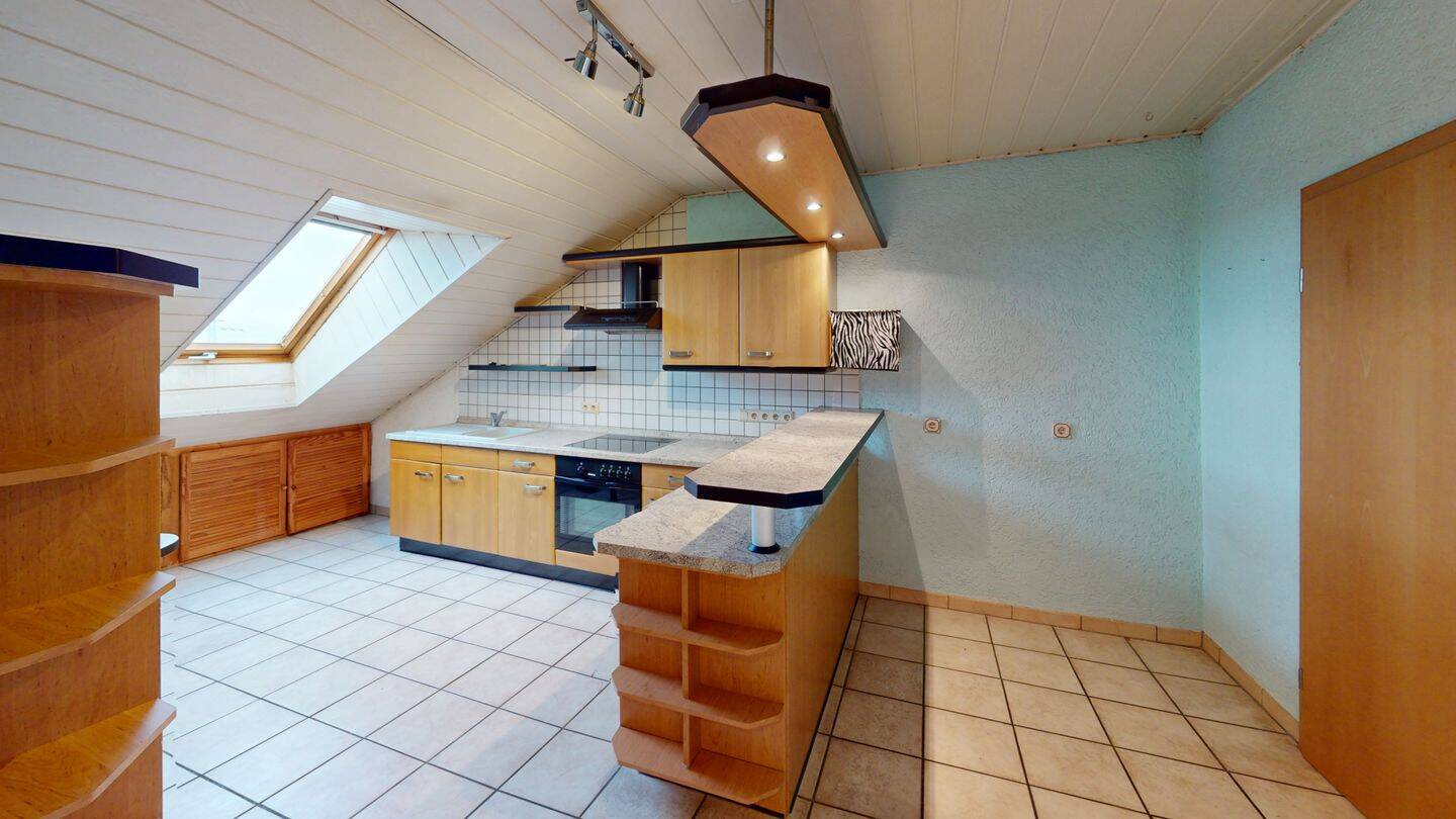 Lichtdurchflutete und geräumige 3 Zimmer-Wohnung sofort frei – Püttlingen – Vorschaubild 6