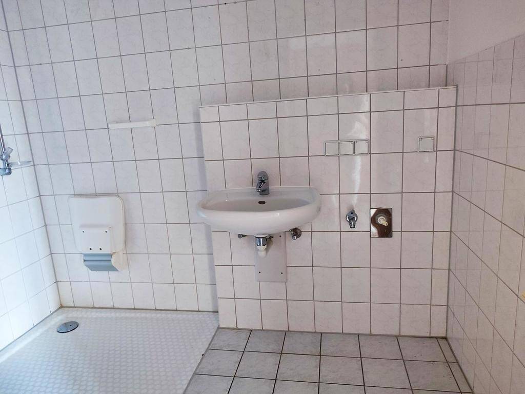 Im Erdgeschoss gelegene 2-Raum-Wohnung mit Balkon