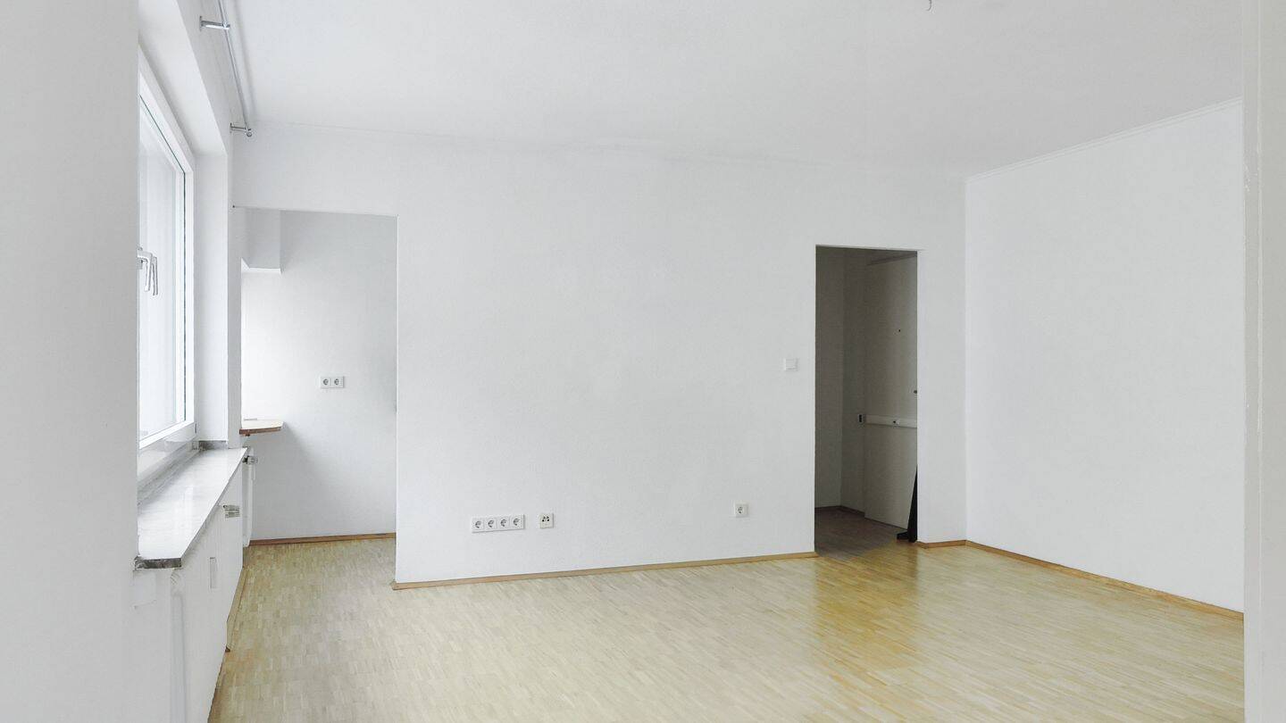 Ansprechende gepflegte 2 Zimmerwohnung in Altstadt Nord Lage Nähe Mediapark mit Balkon und Aufzug – Köln – Vorschaubild 5