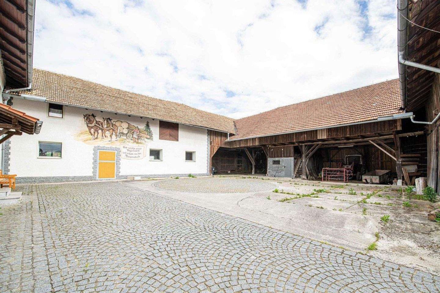 Charmantes Bauernhaus mit vielfältigen Nutzungsmöglichkeiten – Furth im Wald – Vorschaubild 6