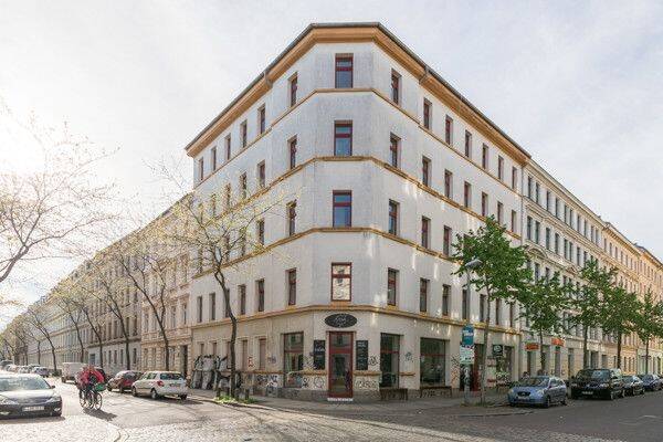 Sanierte 2 Zimmer Wohnung - Zentrumsnah