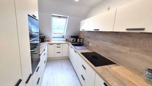 Exklusive, frisch sanierte 3-Zimmer-Maisonette auf 115m² mit Kamin und Stellplatz in Mündelheim – 47259 Duisburg – Vorschaubild 3