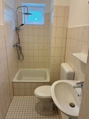 Erdgeschosswohnung mit Balkon – 24149 Kiel – Vorschaubild 7