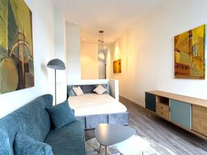 ERSTBEZUG - TOP-LAGE F'Hain | AUFDACHTERRASSE + LOGGIA | EBK | OFFENES STUDIO-APT. | MÖBLIERT | LIFT – 10245 Berlin – Vorschaubild 6