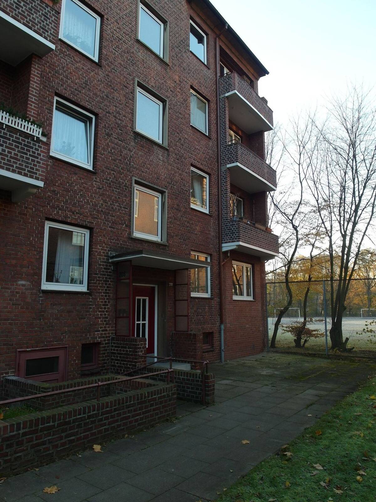 HH-Horn 2,5-Zimmer Wohnung !Bitte unsere Fragen beachten! – 22111 Hamburg – Bild 1 von 6