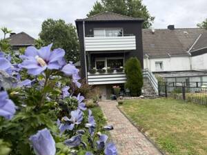 Charmantes Reihenendhaus mit großem Garten mit viel Platz für die Familie – 44807 Bochum – Vorschaubild 2