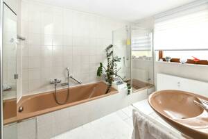 ImmoBillia:"Charmante 4,5-Zimmer-Maisonette-Wohnung mit 2 Tiefgaragenplätzen und 2 Sonnenbalkonen! – 71691 Freiberg am Neckar – Vorschaubild 4