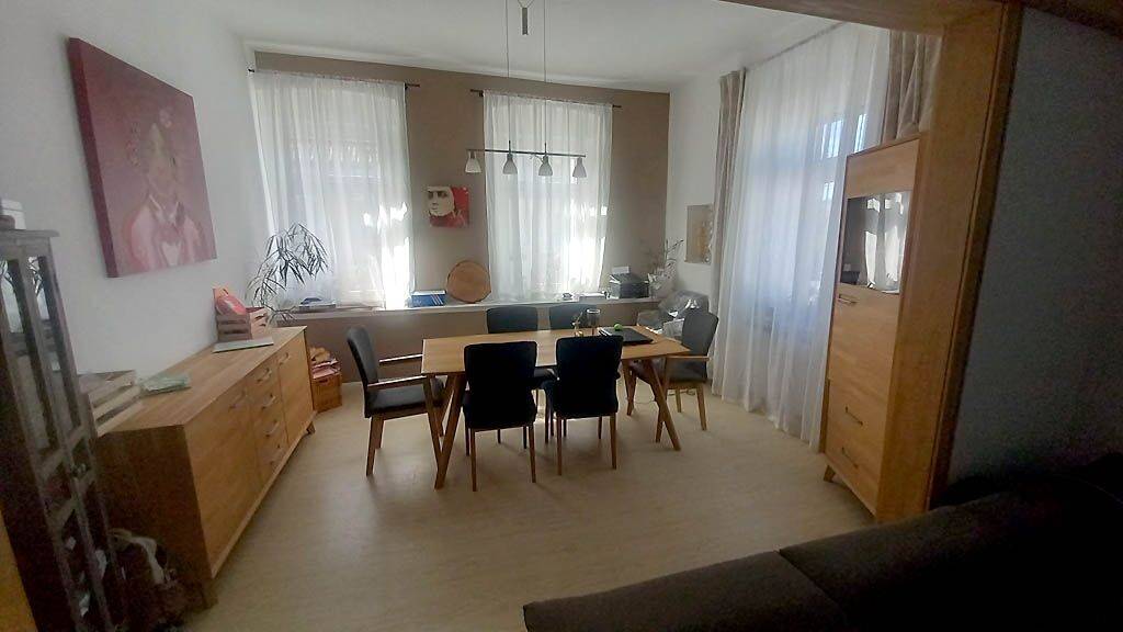Haus im Haus! Tolle Maisonettewohnung in Merscheid, 5 Zimmer, 2 Bäder, 169m² renoviert. – Solingen – Vorschaubild 2