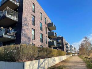 Echternach Immobilien: ... vollmöblierte 2 Zi.- Neubau- Penthouse-Wohnung in guter Lage! – 21035 Hamburg – Vorschaubild 3