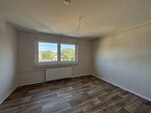 Ein schräges Angebot! Unters Dach ziehen und 350 Euro Gutschein* sichern! – 47178 Duisburg – Vorschaubild 7