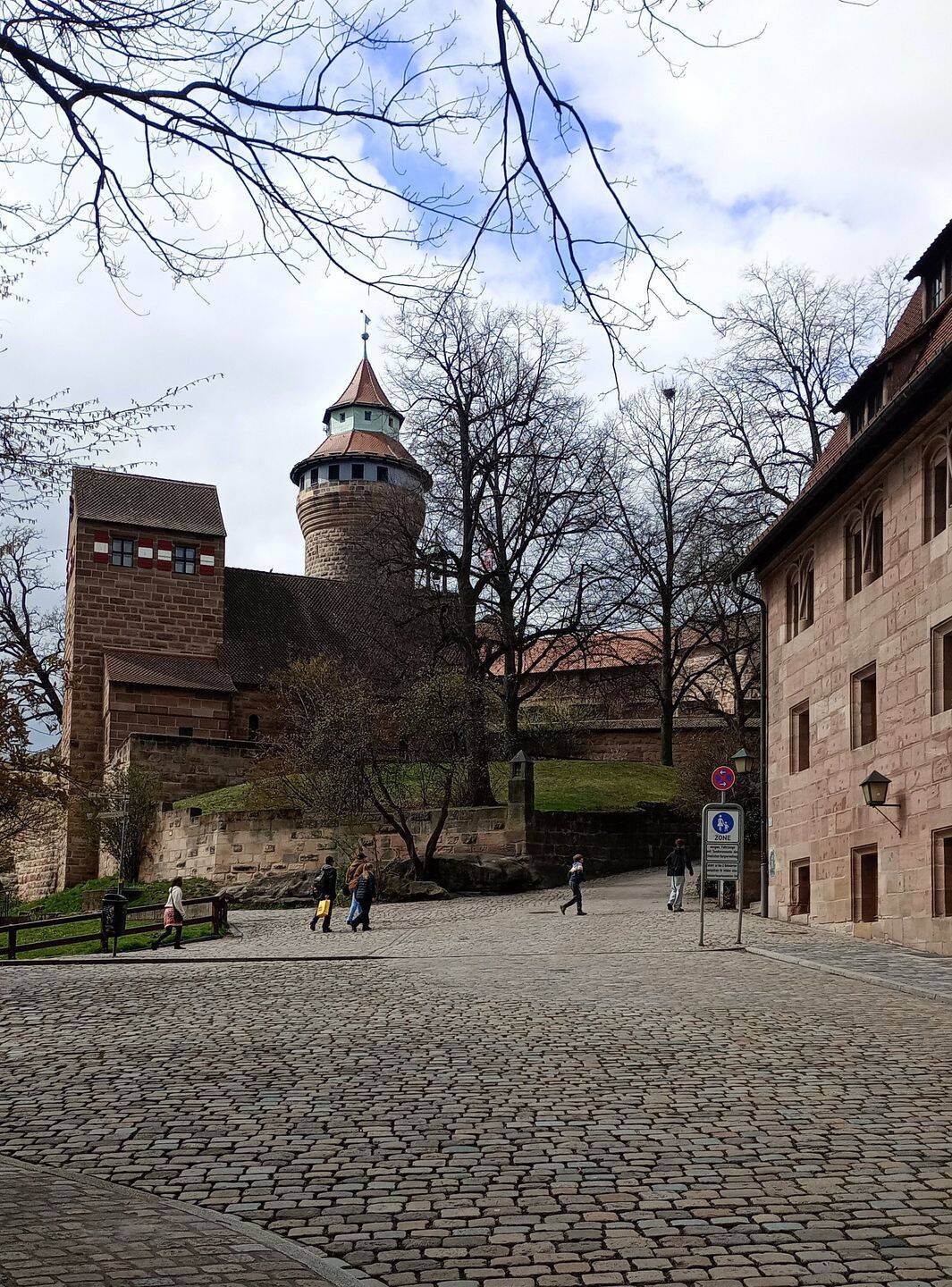 3-Zimmer-Wohnung im Herzen der Altstadt - direkt an der Nürnberger Burg