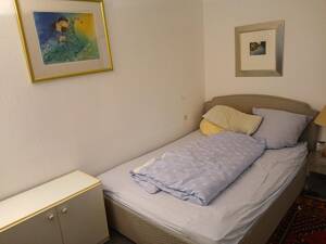 Schöne, ruhige 2 Zimmer Wohnung – 40476 Düsseldorf – Vorschaubild 2