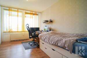 Komfortables Wohnen im 4. OG - Aufzug, Loggia und Stellplatz inklusive – 38444 Wolfsburg – Vorschaubild 4