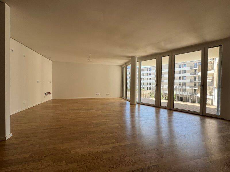 Schöne Wohnung: großzügige 4-Zimmer Wohnung im Erstbezug