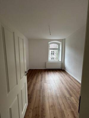 2,5 Zimmer Raumwunder und Kernsaniert – 51379 Leverkusen – Vorschaubild 2