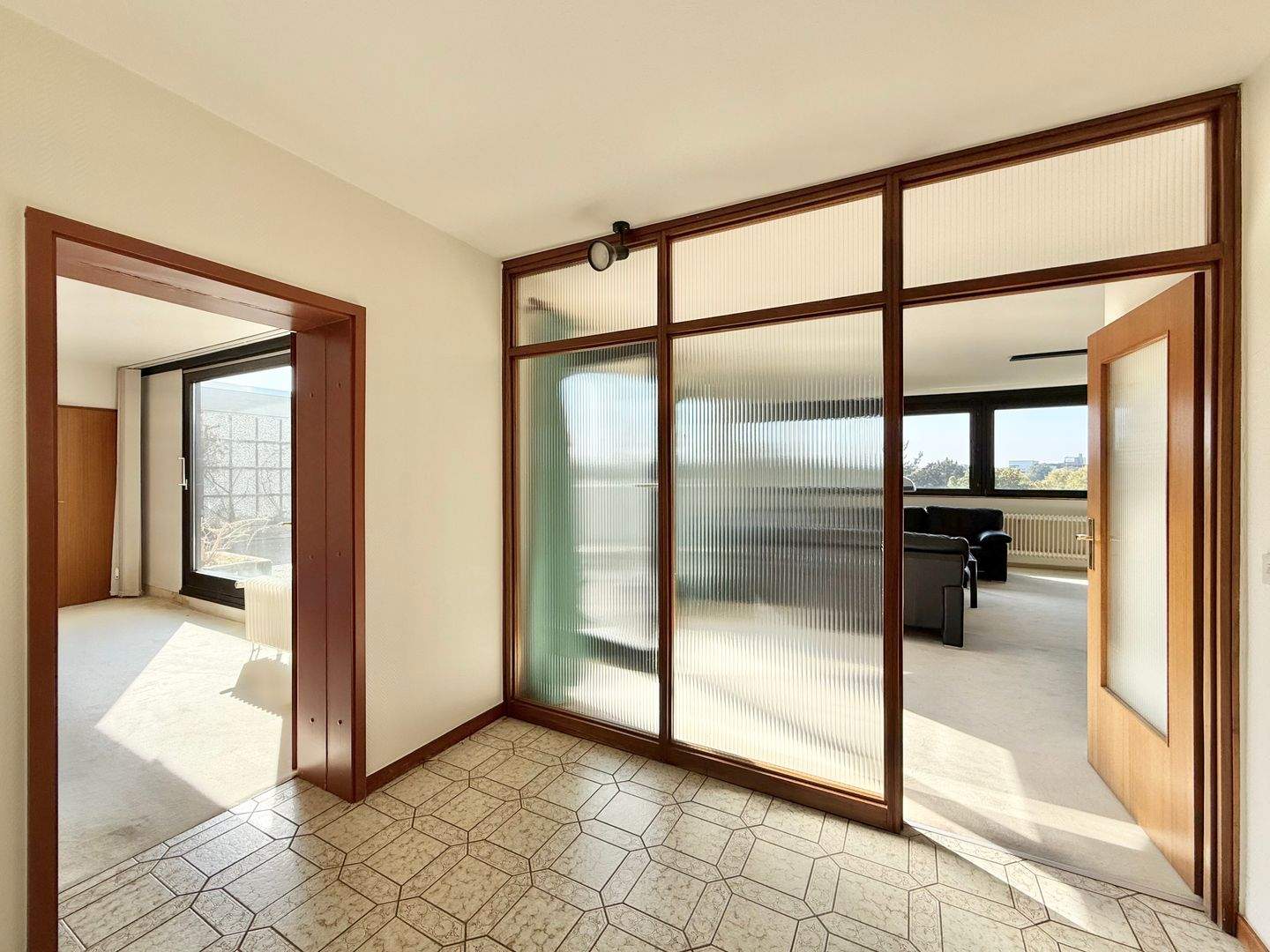 An der Leinemasch & Nähe Zentrum: Ansprechendes 3-Zimmer-Penthouse mit großer Dachterrasse – Hannover – Vorschaubild 7