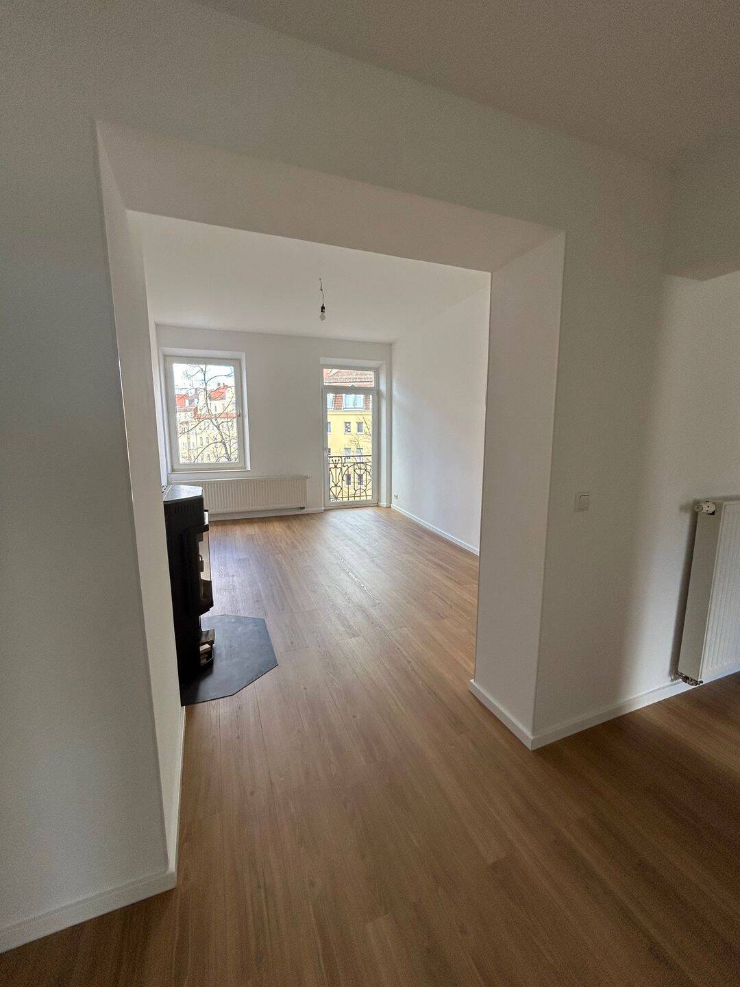 Erstbezug n. Kernsanierung*3-Zimmer-Altbauwohnung*Kamin*2 Balkone*EBK – Nürnberg – Vorschaubild 3
