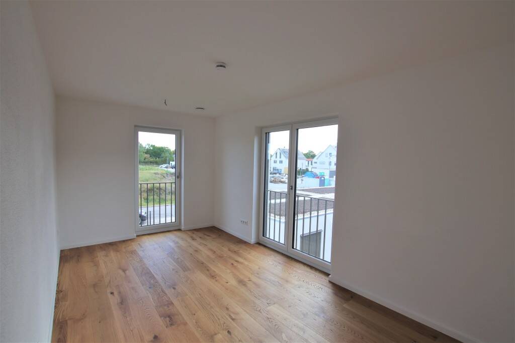 **Moderne, exklusive DHH mit Garage, Stpl. und neuwertiger EBK in Neufahrn-Süd (S1)** – Neufahrn bei Freising – Vorschaubild 7