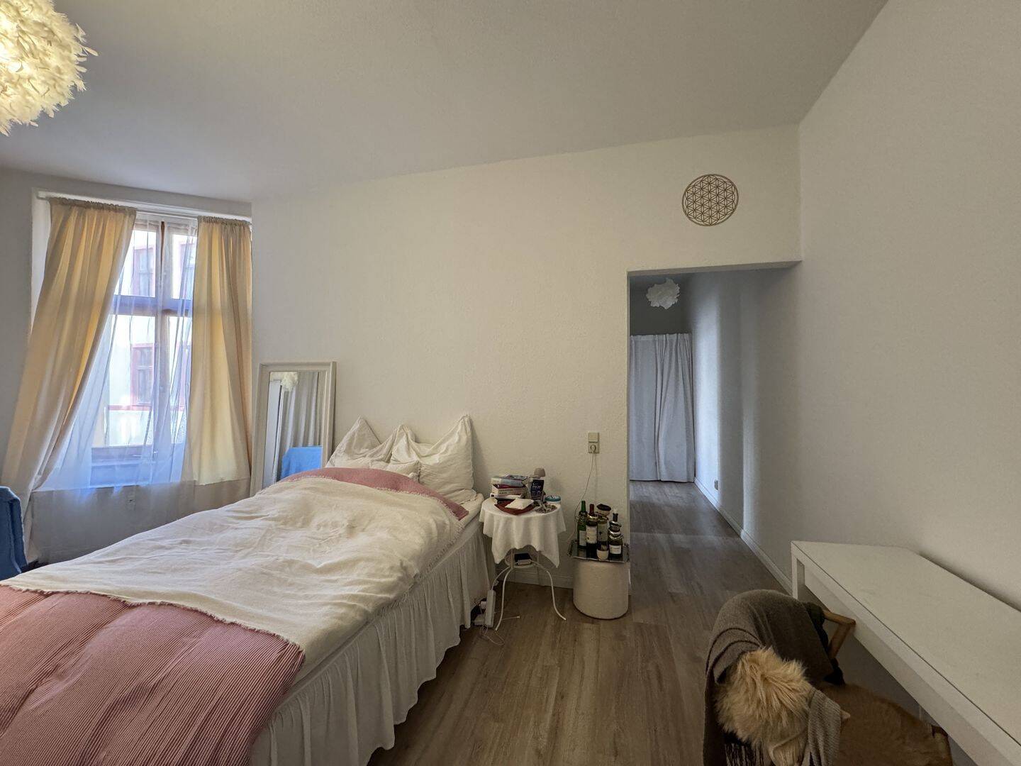 Helle 1-Zimmer-Wohnung in der Altstadt - Zentrale Lage am Hasselbachplatz – Magdeburg – Vorschaubild 3