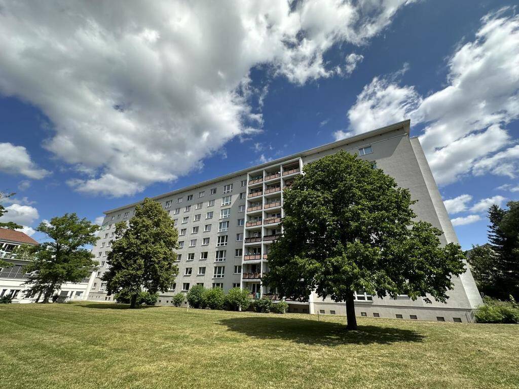 Balkonwohnung nahe Theaterplatz – Chemnitz – Vorschaubild 4