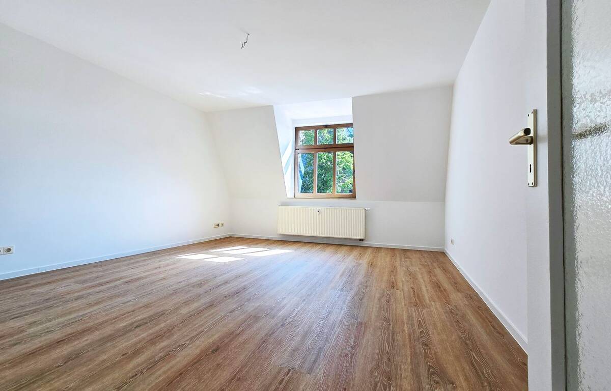 Frisch saniert & sofort bezugsfrei - Top-Moderne 2-Zimmer-Wohnung – 6366 Köthen (Anhalt) – Bild 1 von 8