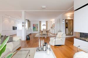 Exklusive Wohnung mit hochwertiger Ausstattung in begehrter Lage – 60385 Frankfurt am Main – Vorschaubild 3