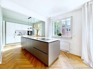 Ruhig gelegene Eigentumswohnung - ideal zur Eigennutzung oder als Investment! – 22587 Hamburg – Vorschaubild 3