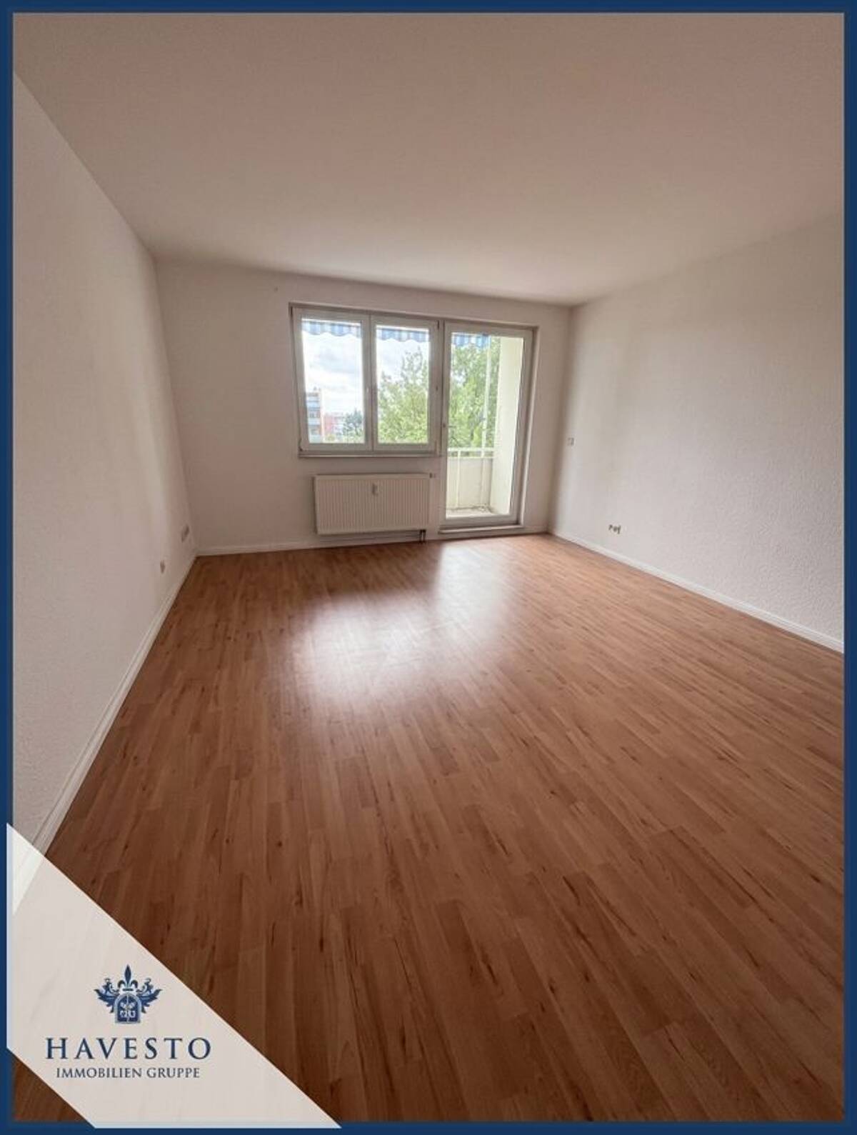 Lichtdurchflutete 2-Zimmer-Wohnung auf 64,80 m² mit Einbauküche und Balkon – 39112 Magdeburg – Bild 1 von 5