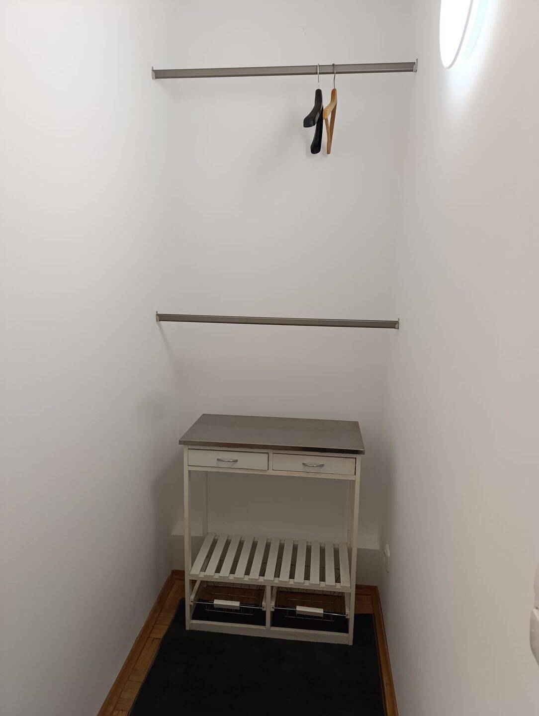 Erstbezug nach Sanierung: Vollmöblierte 2 Zi. Wohnung im 1. OG in München-Sendling-Westpark – München – Vorschaubild 9
