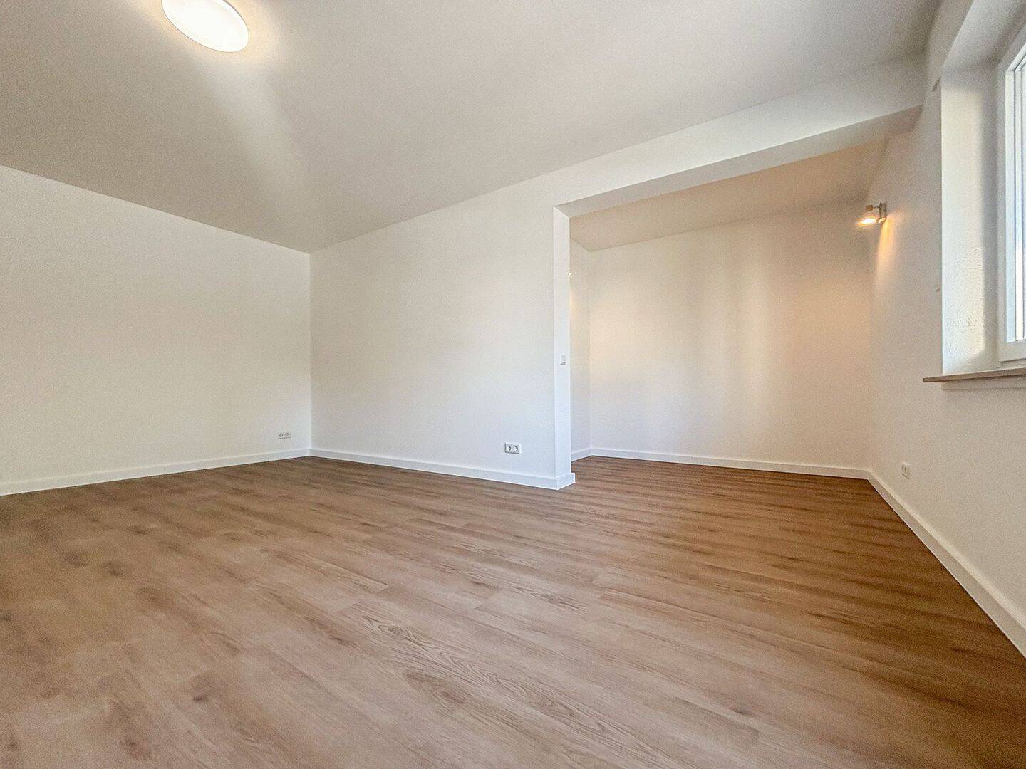 Zwei schick modernisierte Appartements – Solingen – Vorschaubild 3