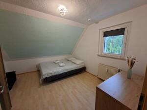 3RWG, frisch saniert, möbliert und komplett ausgestattet – 7580 Ronneburg – Vorschaubild 8