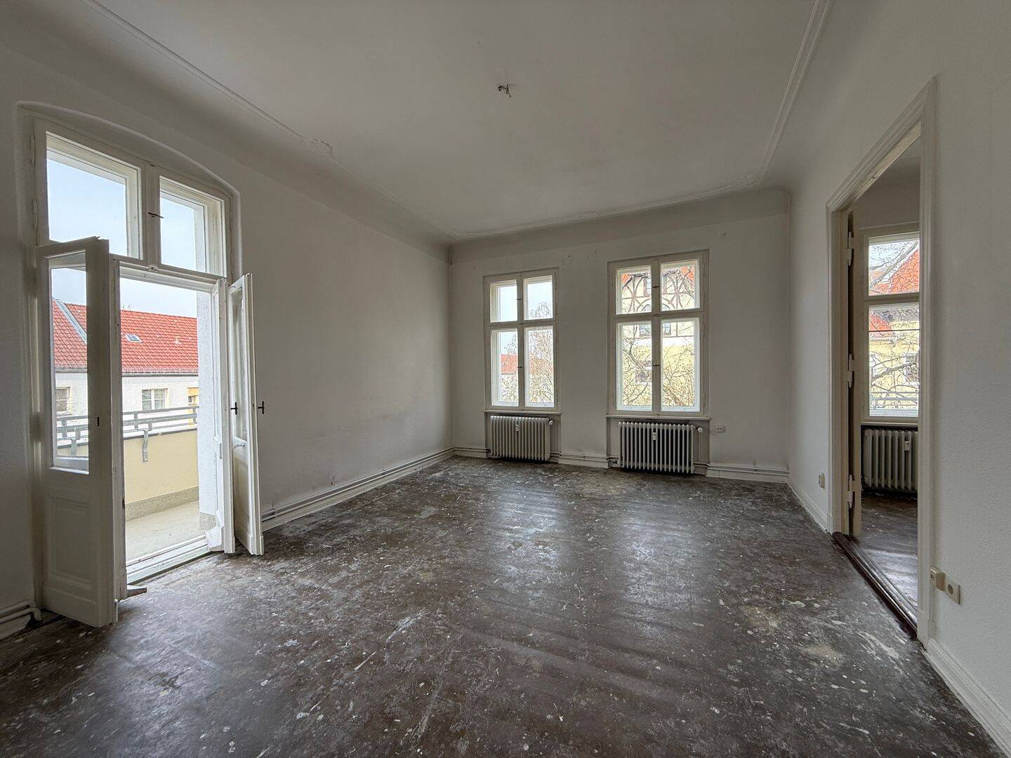 Schöne bezugsfreie 3-Zimmer-Altbauwohnung mit 3 Balkonen und charmanten Altbaudetails! – Berlin – Vorschaubild 3