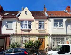 Altbremerhaus von 1912 - vielseitig nutzbar als Mehrfamilien- oder Einfamilienhaus