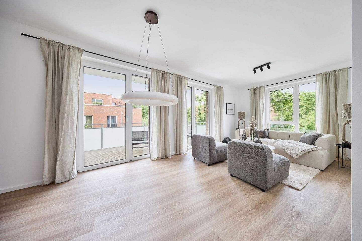 Neubau-Endetage mit Dachterrasse – Hamburg – Vorschaubild 6