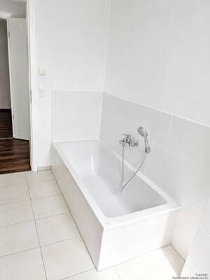 Modern wohnen in Dietfurt/Töging Helle 3-Zimmer-Wohnung mit Balkon – 92345 Dietfurt an der Altmühl – Vorschaubild 9