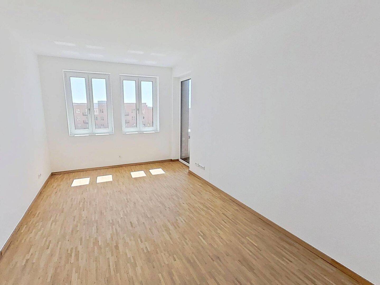 Modernes Wohnen in Kronsrode: 4-Zimmer-Wohnung mit EINBAUKÜCHE, BALKON und LOGGIA – Hannover – Vorschaubild 6