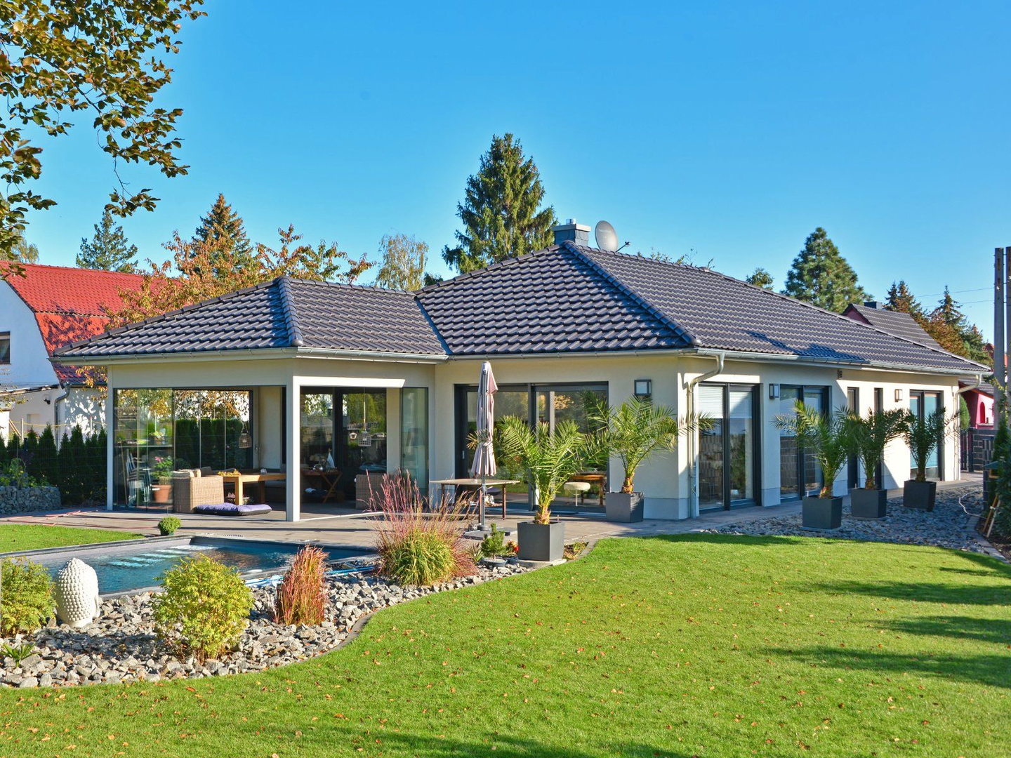 Grdst.-Preis Großpötzschau inkl.! Wenn Bungalow, dann Winkel … den Grundriss können Sie gern nach Ihren Vorstellungen ändern! – Rötha – Bild 1 von 9