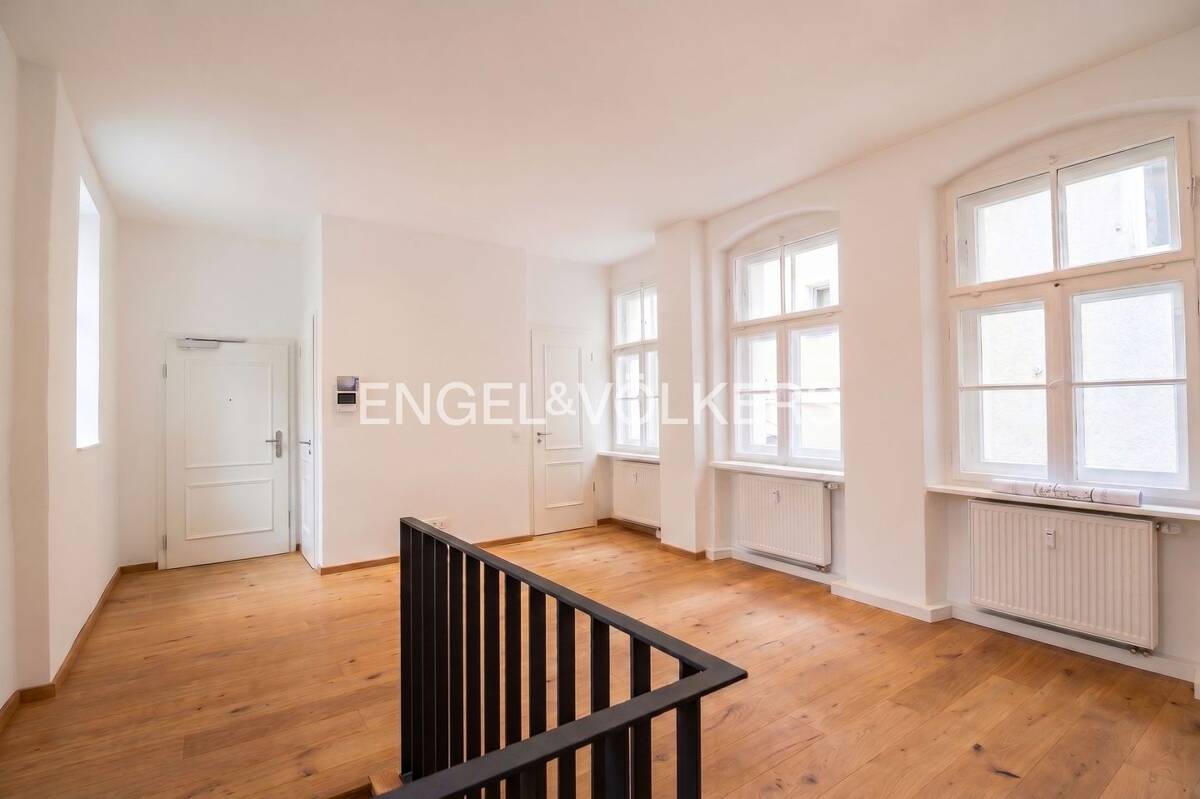 Im Herzen Regensburgs - Erstbezug einer außergewöhnlichen 3-Zimmer-Wohnung – 93047 Regensburg – Bild 1 von 6