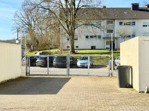 HOCHWERTIGES WOHN - UND GESCHÄFTSHAUS MIT GEWERBEEINHEITEN, GARAGEN UND AUSSENSTELLPLÄTZEN !!! – 58135 Hagen – Vorschaubild 8
