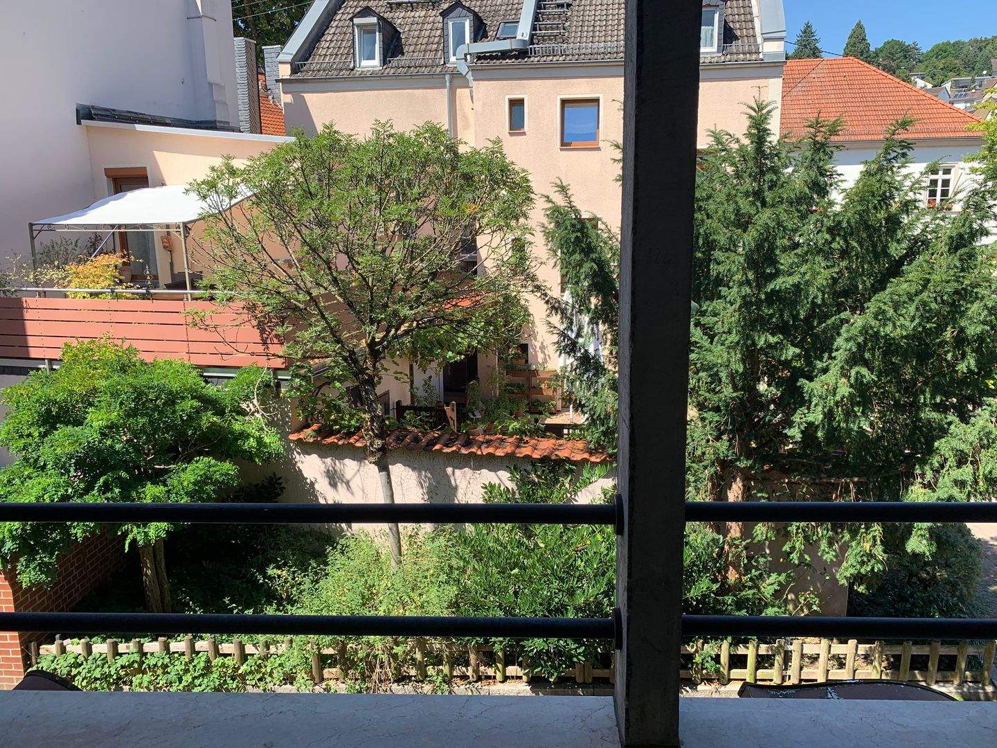 Top Renditeobjekt: 5 Wohnungen, 2 Büros, 3 Ladenlokale – Wiesbaden – Vorschaubild 3