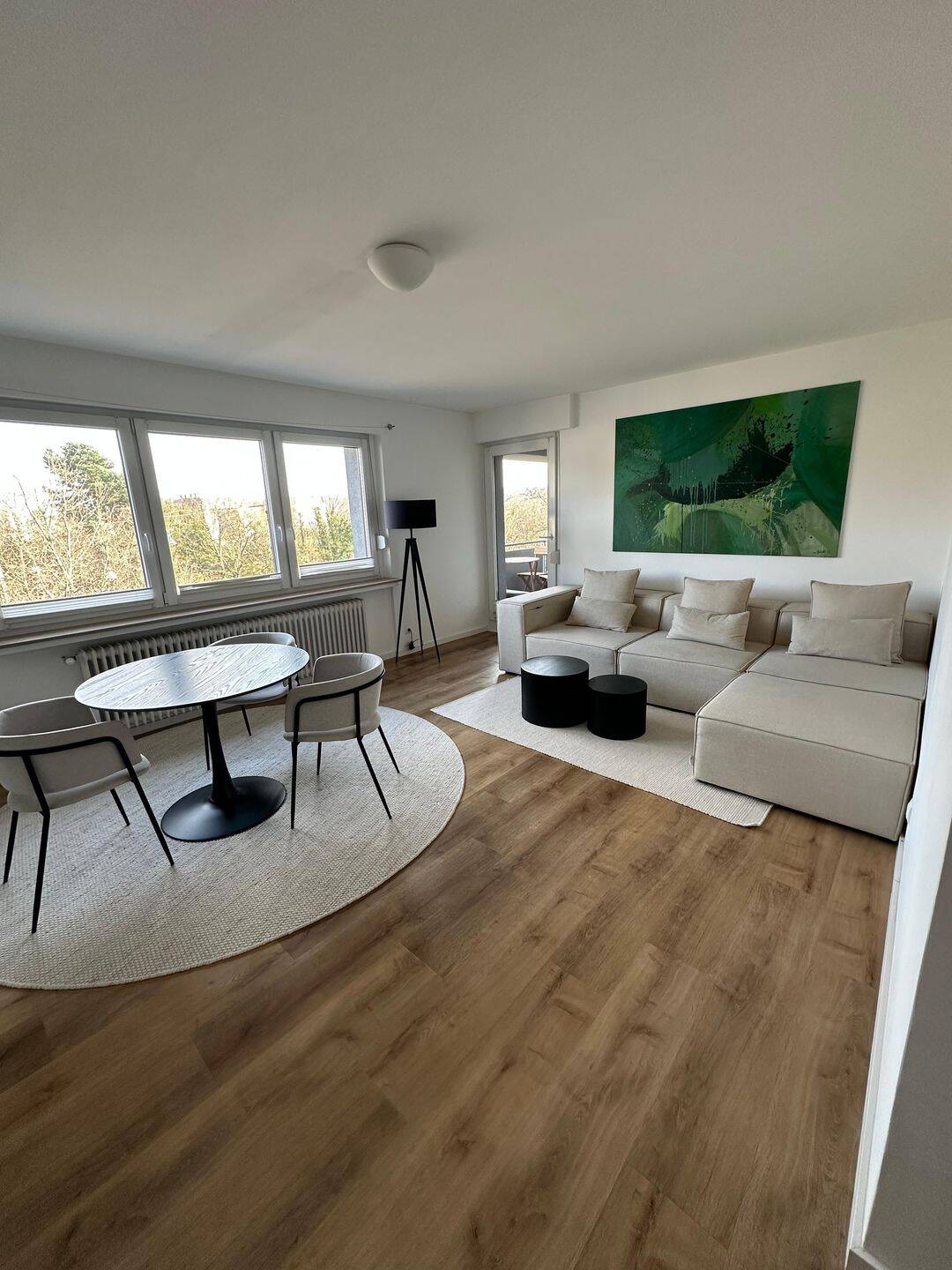 3 Zimmer mit offener Küche und 2 schönen Balkonen auf der Bellevue – Saarbrücken – Vorschaubild 2