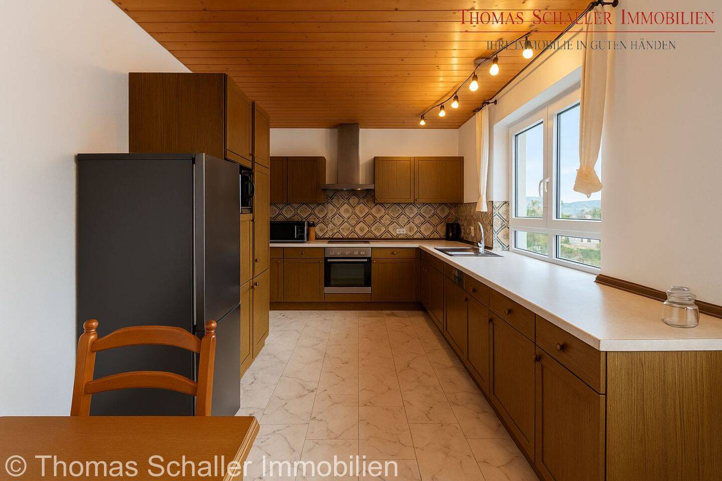 Zweifamilienhaus mit großem Grundstück, Garten & Ausbaupotenzial in Weißenburg - Hattenhof – Weißenburg in Bayern – Vorschaubild 7