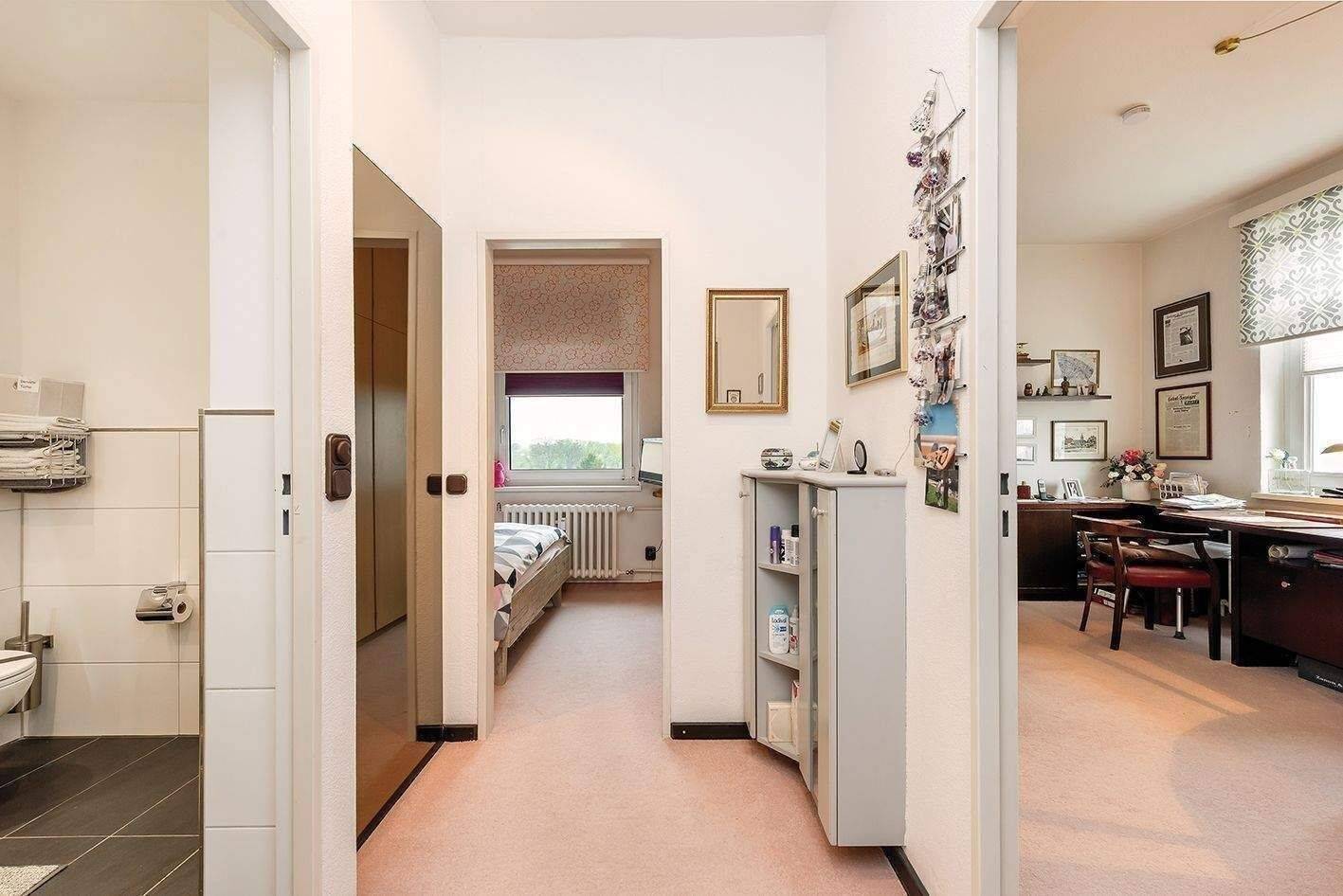 Über den Dächern von Berlin: 2,5 Zimmer mit Fernsehturm-Blick – Berlin – Vorschaubild 4